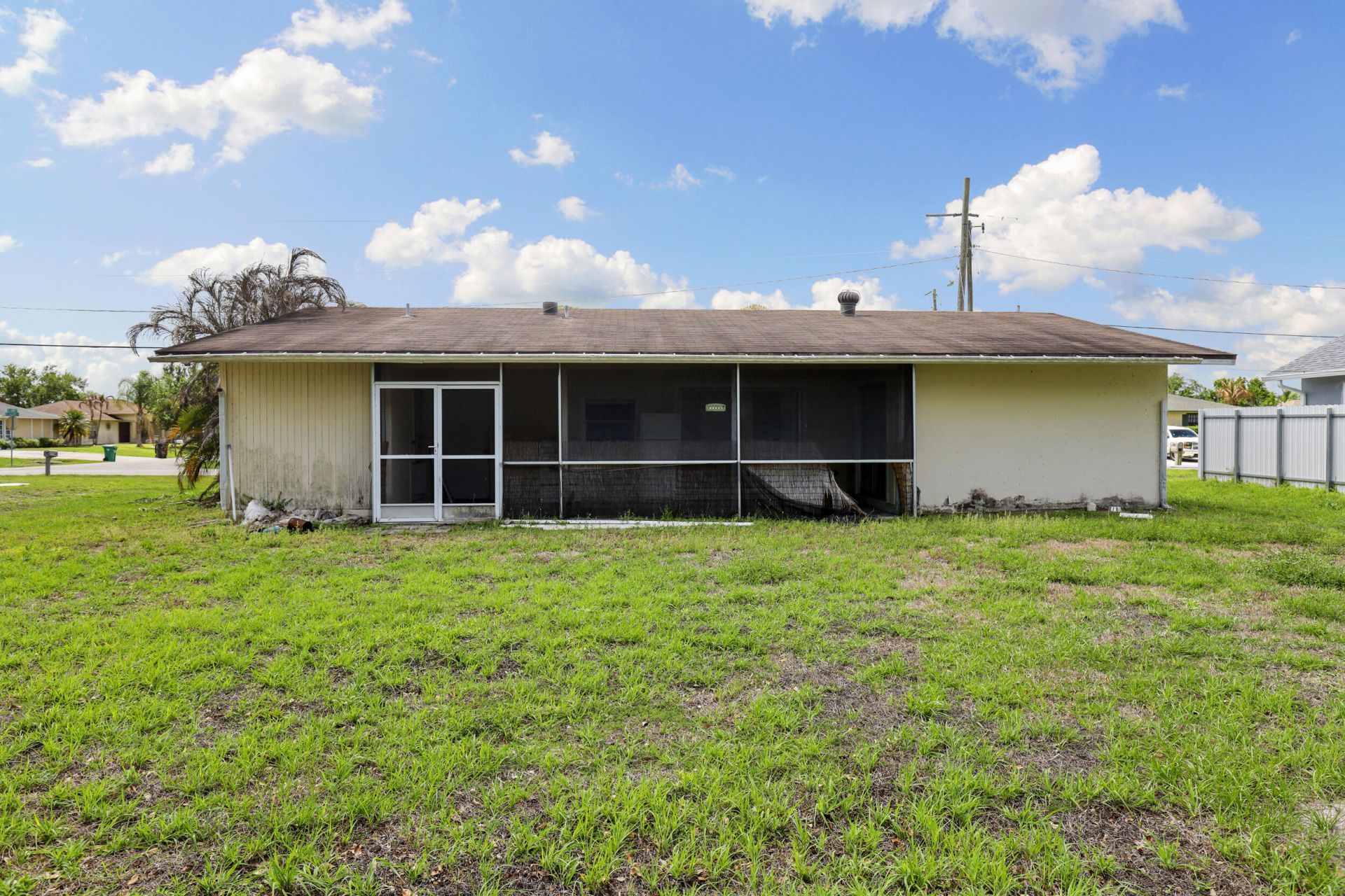 333 SW Lucero Drive, Port Saint Lucie, FL 34983 Photo