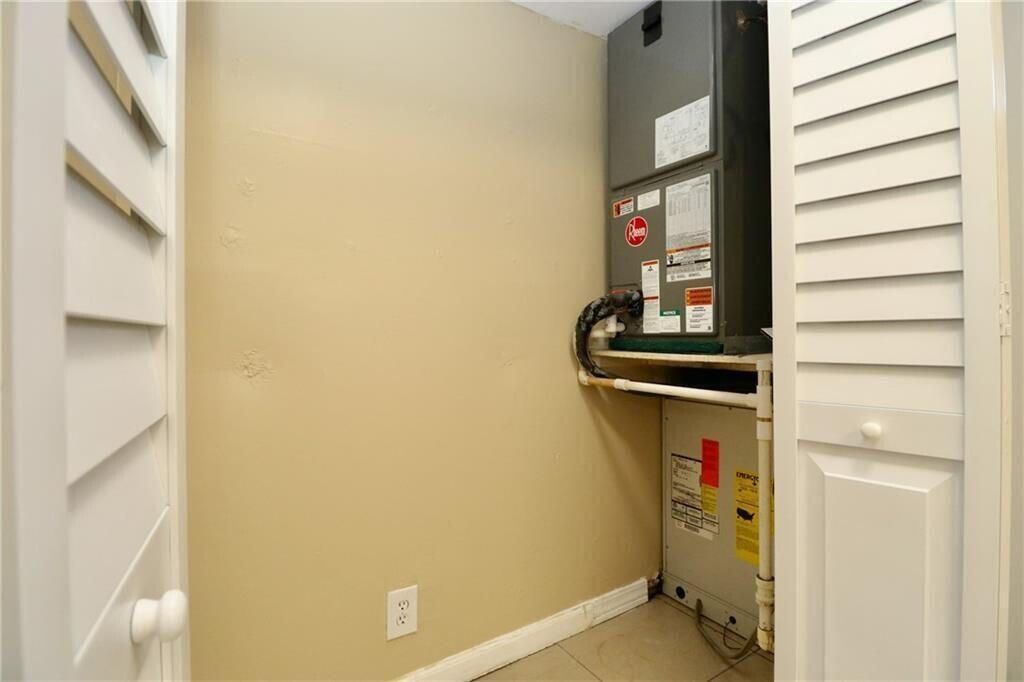 9915 Sandalfoot Boulevard, Unit 408, Boca Raton, FL 33428 Photo