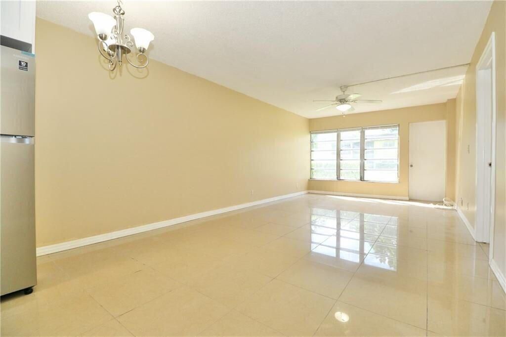 9915 Sandalfoot Boulevard, Unit 408, Boca Raton, FL 33428 Photo