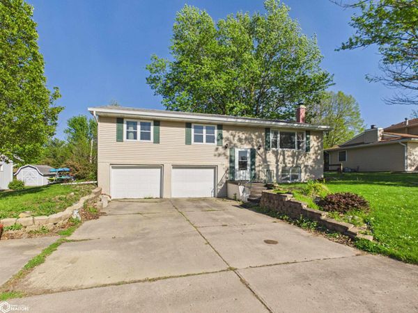 126 Shaul Avenue, Ottumwa, IA 52501