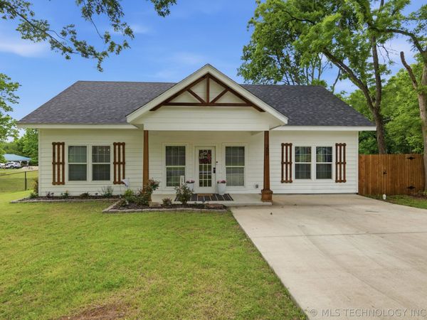 200 Bois D'Arc Avenue, Fort Gibson, OK 74434
