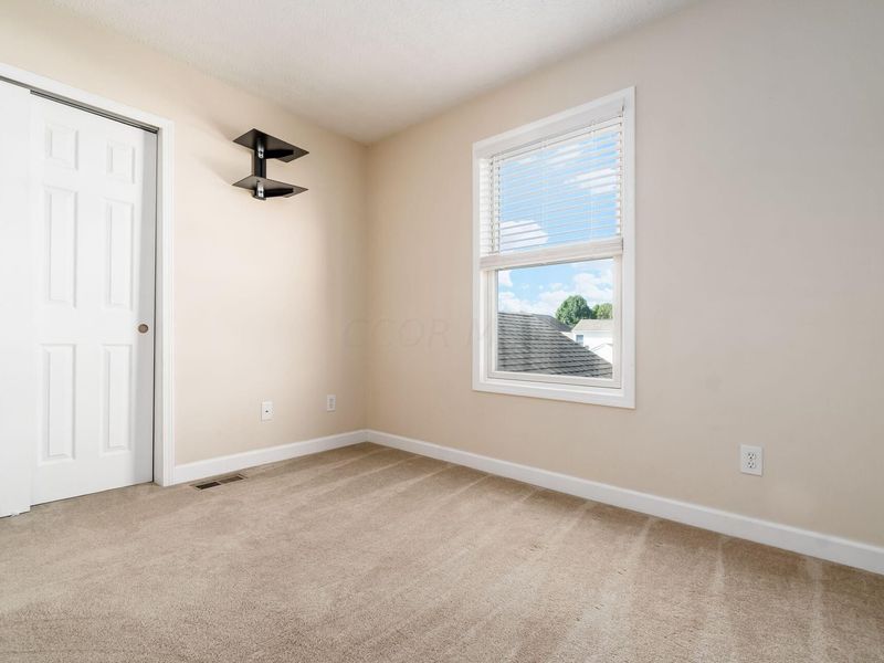 1383 Pansy Street , Unit 200, Blacklick, OH 43004 Photo 23