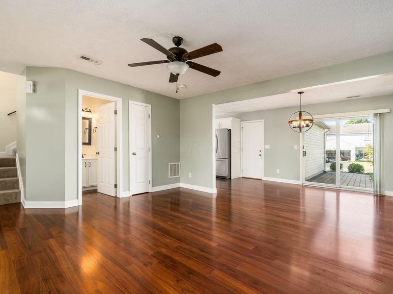 1383 Pansy Street , Unit 200, Blacklick, OH 43004 Photo 6