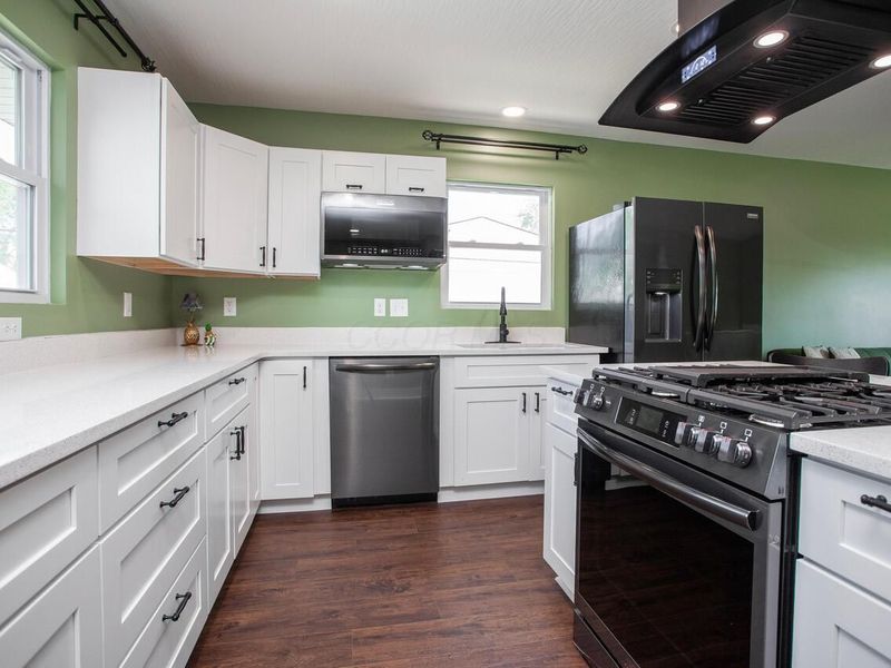 355 Baroness Way, Columbus, OH 43230 Photo 11