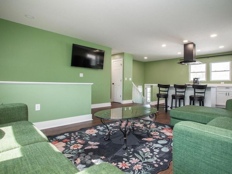 355 Baroness Way, Columbus, OH 43230 Photo 16