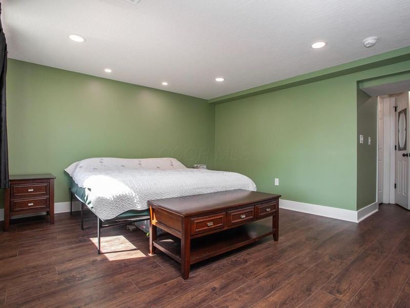 355 Baroness Way, Columbus, OH 43230 Photo 25