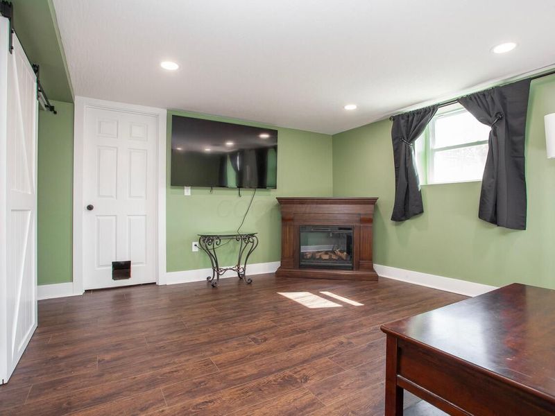 355 Baroness Way, Columbus, OH 43230 Photo 28