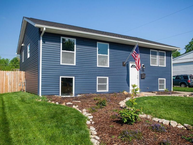 355 Baroness Way, Columbus, OH 43230 Photo 3