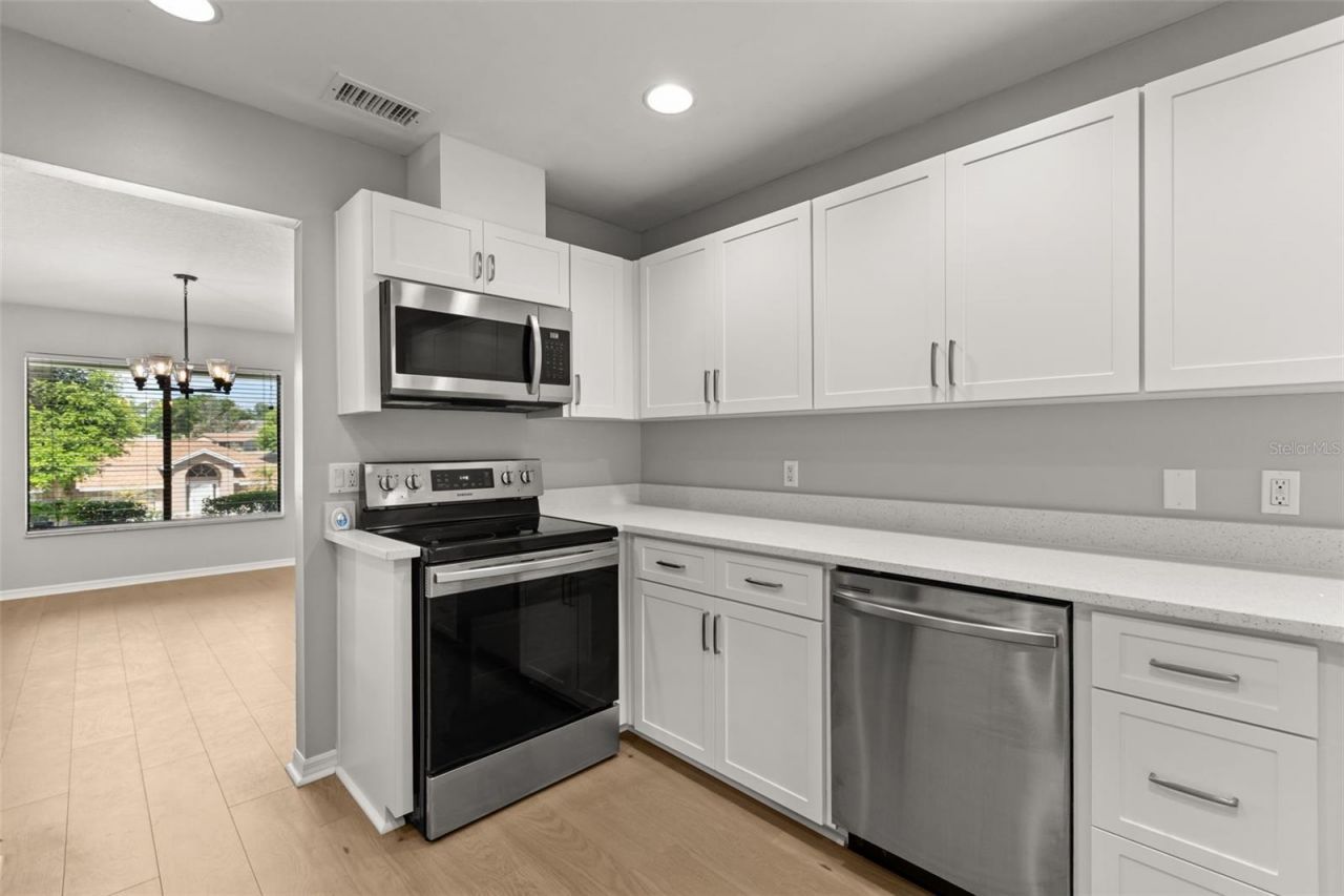 925 Red Dandy Drive, Orlando, FL 32818 Photo