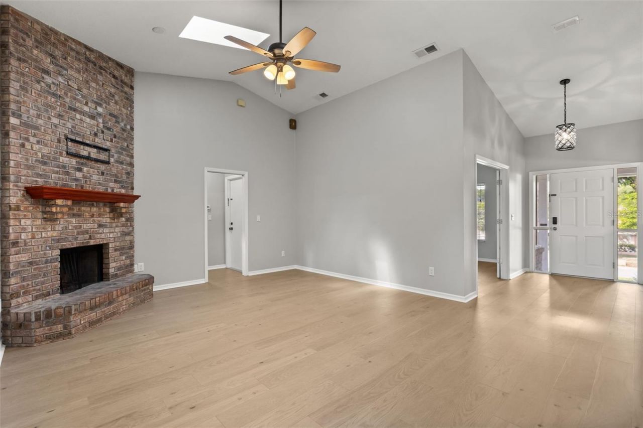 925 Red Dandy Drive, Orlando, FL 32818 Photo
