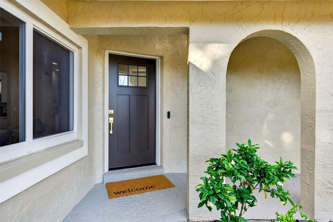 7833 Bristol Court, Saint Petersburg, FL 33709 Photo