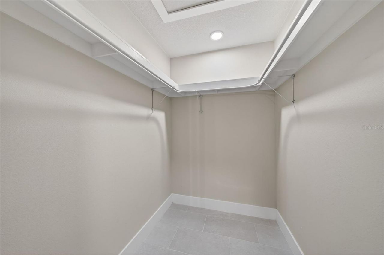7833 Bristol Court, Saint Petersburg, FL 33709 Photo