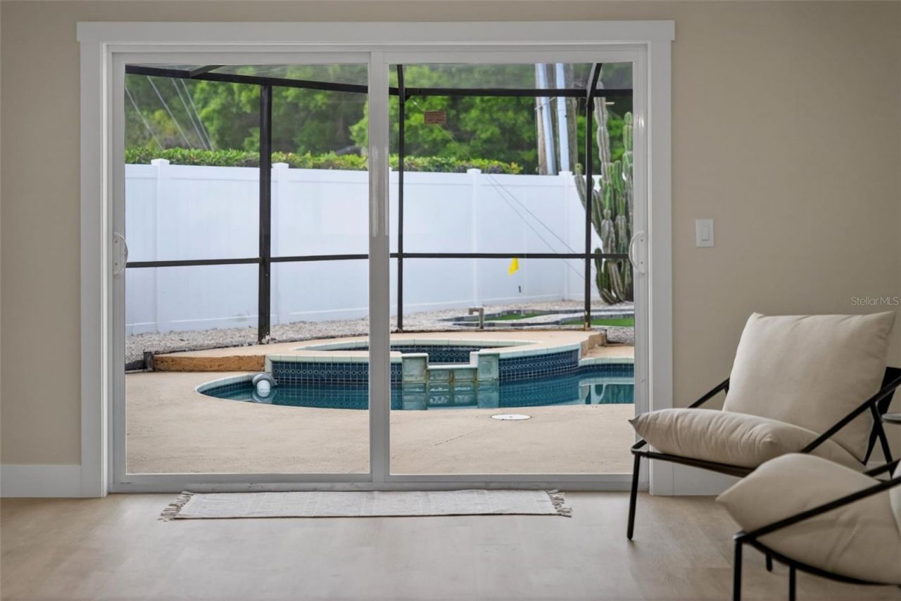 7833 Bristol Court, Saint Petersburg, FL 33709 Photo