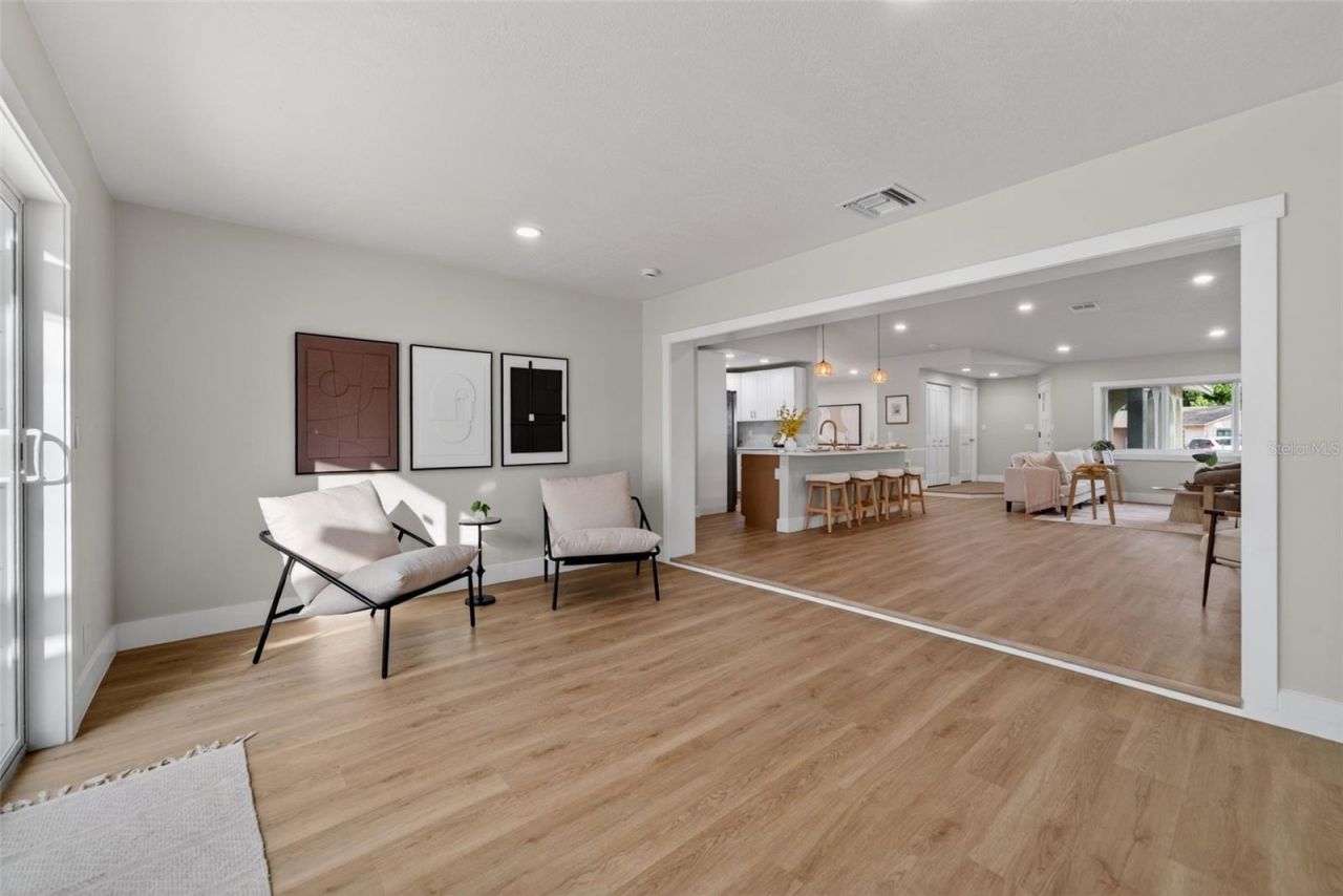 7833 Bristol Court, Saint Petersburg, FL 33709 Photo