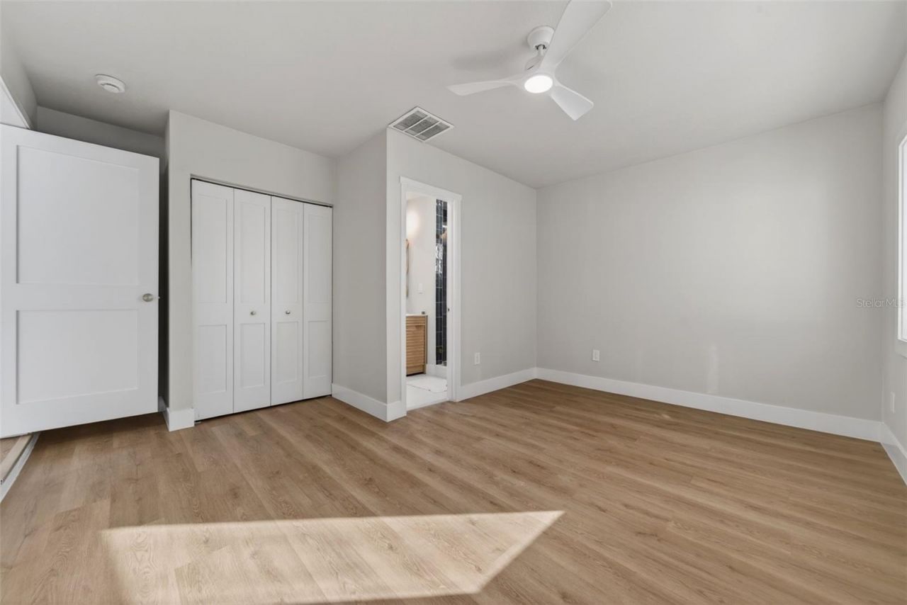 7833 Bristol Court, Saint Petersburg, FL 33709 Photo