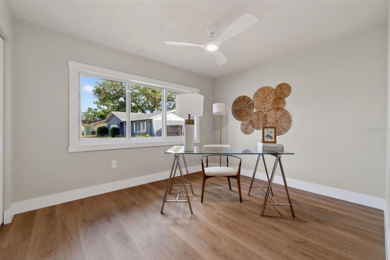 7833 Bristol Court, Saint Petersburg, FL 33709 Photo