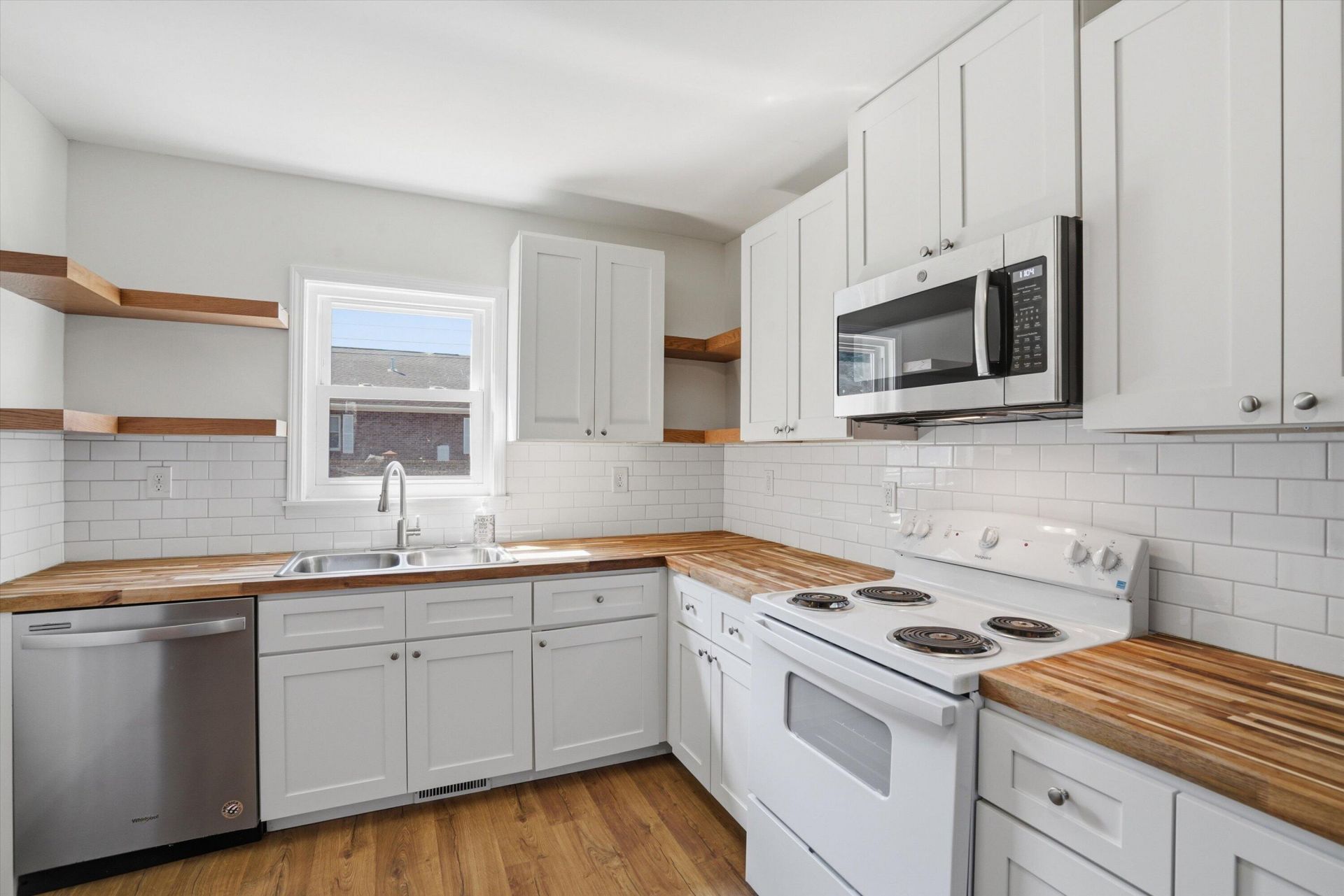 3902 Walnut Street Photo 12