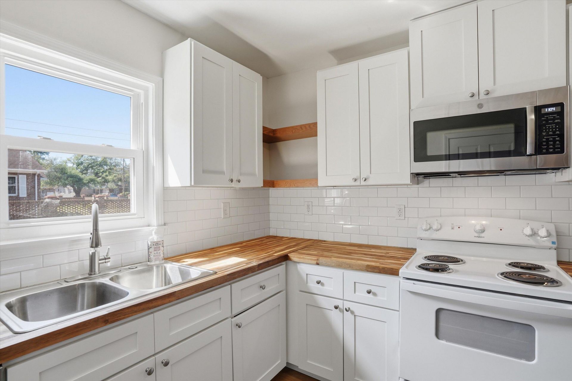 3902 Walnut Street Photo 13