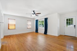 3902 Walnut Street photo 4