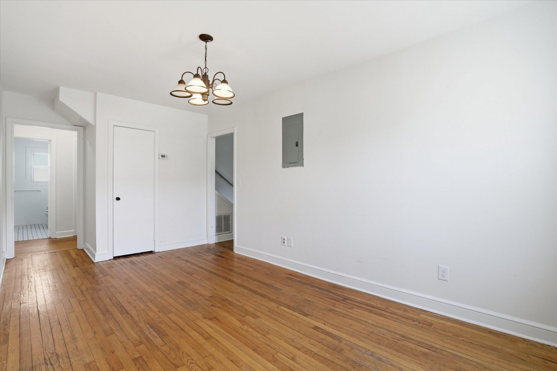 3902 Walnut Street Photo 7