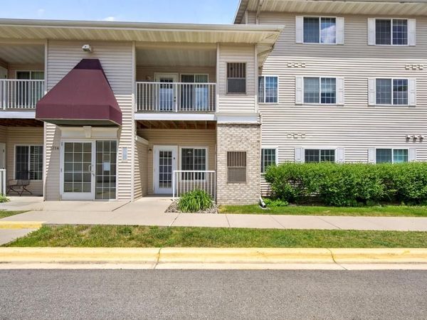 3714 9th Street NW, Unit B, Rochester, MN 55901