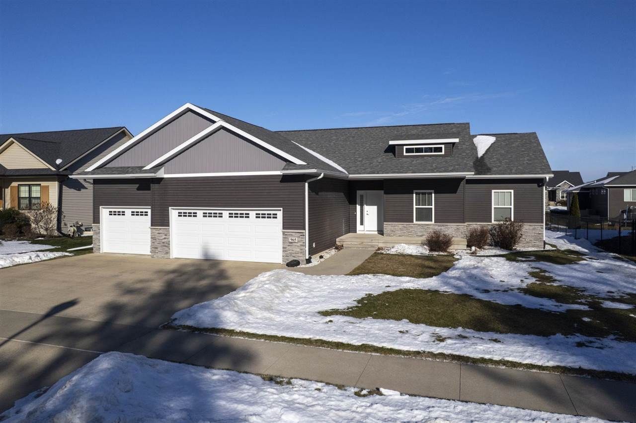 965 Olive Ct, North Liberty, IA 52317 Main Photo