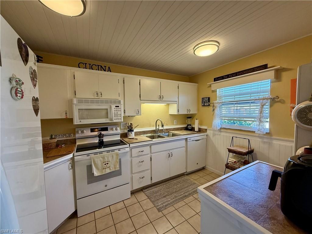 7079 Cedarhurst Dr, Fort Myers, FL 33919 Photo