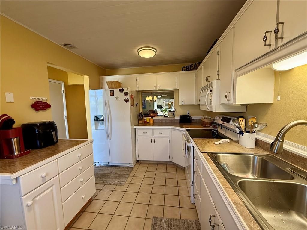 7079 Cedarhurst Dr, Fort Myers, FL 33919 Photo