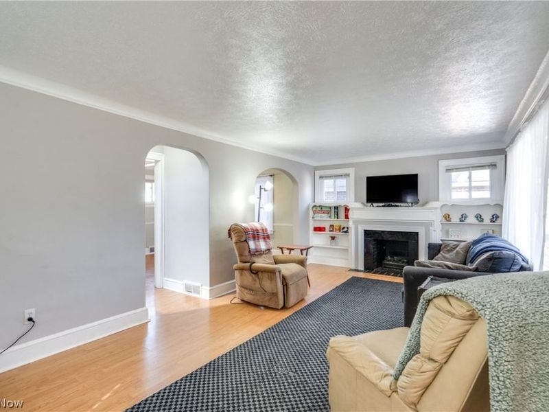 934 Packard Drive , Akron, OH 44320 Photo 4