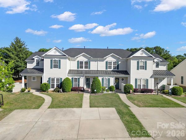 14721 Lions Pride Court, Charlotte, NC 28273