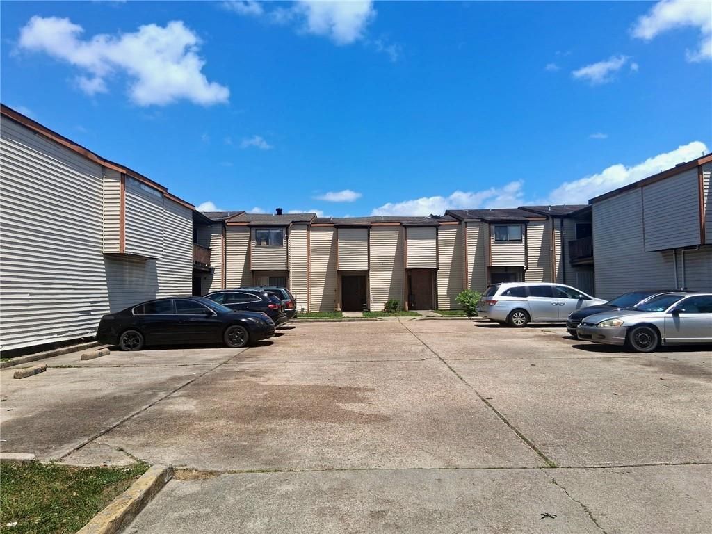 3502 VESPASIAN Street , New Orleans, LA 70114