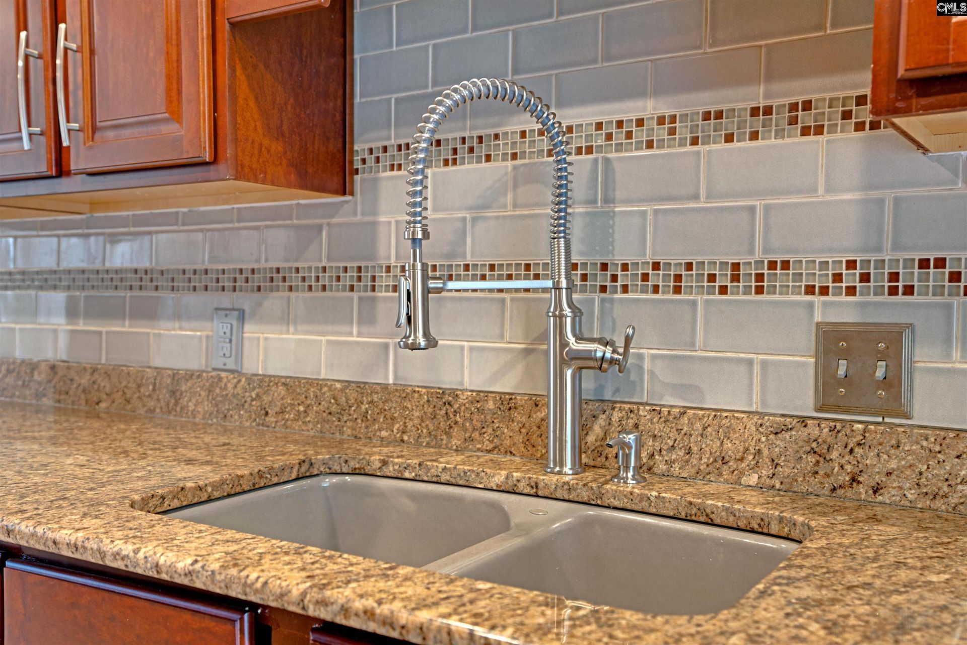 10 Low Hill Lane Photo 13