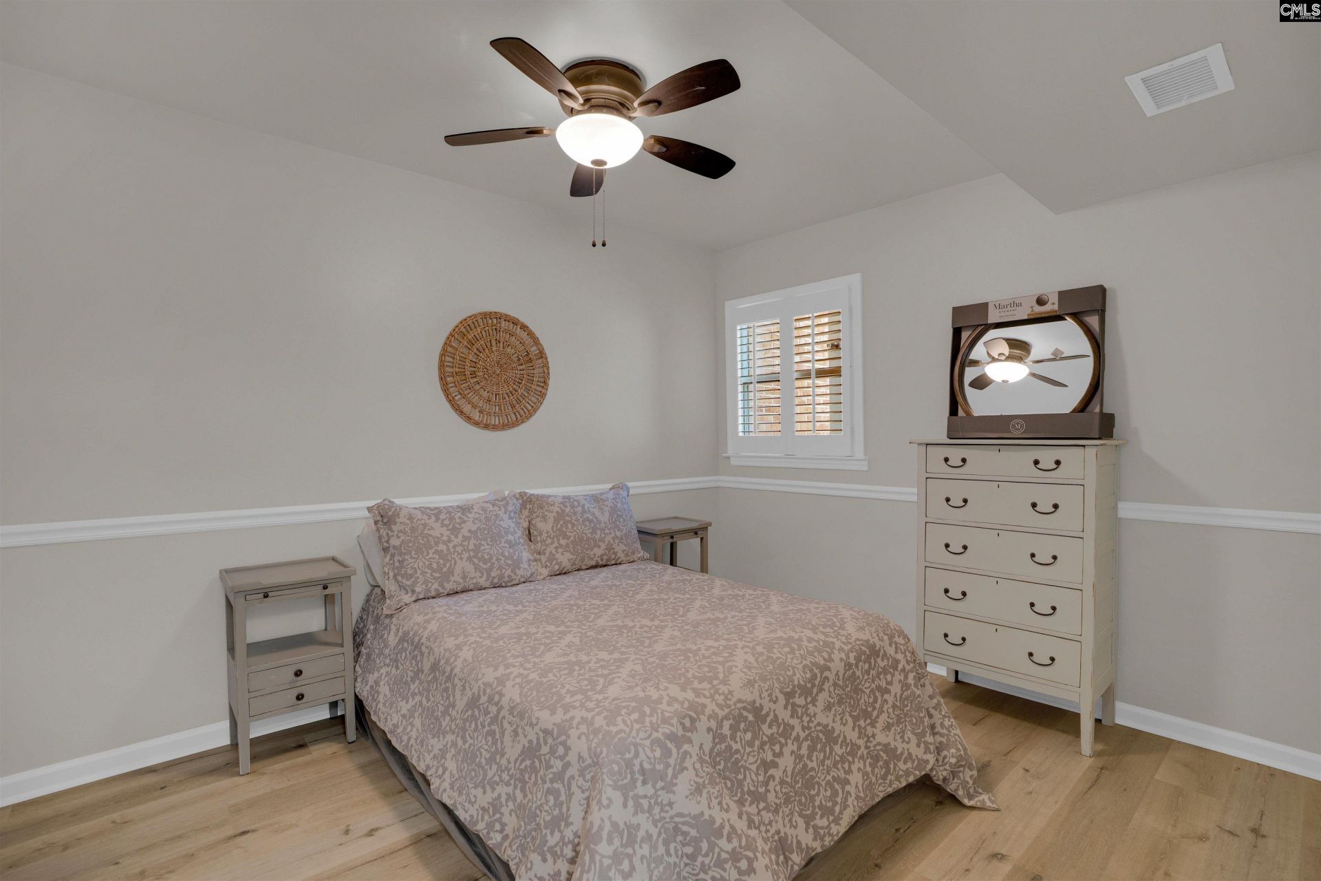 10 Low Hill Lane Photo 22