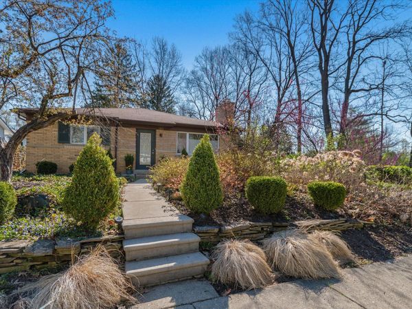 385 Hazelwood Avenue, Ann Arbor, MI 48103