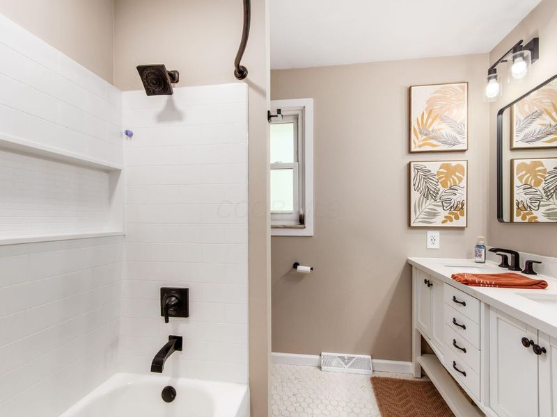 1812 Zuber Road , Grove City, OH 43123 Photo 35