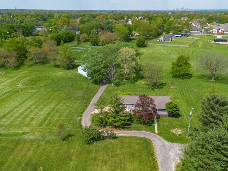 1812 Zuber Road , Grove City, OH 43123 Photo 60