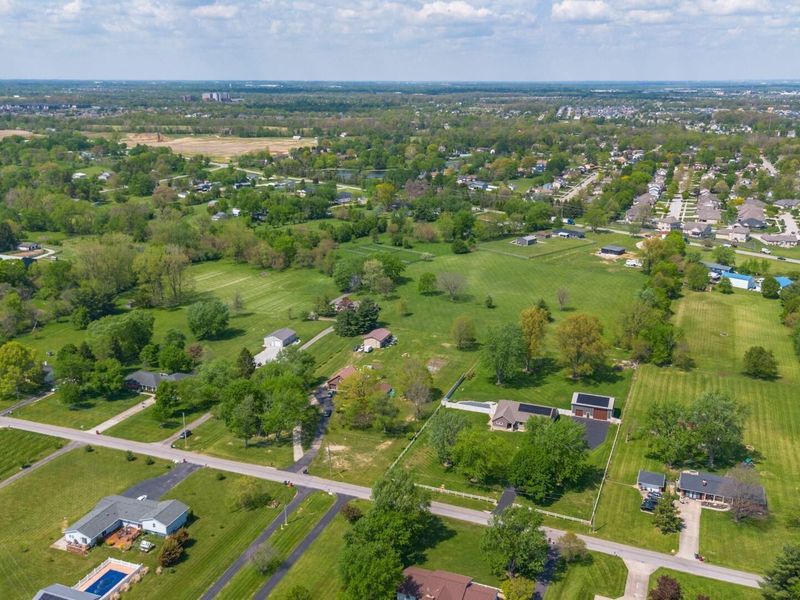 1812 Zuber Road , Grove City, OH 43123 Photo 71