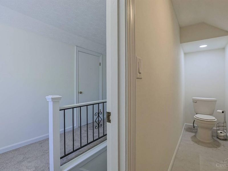 1965 Hunt Road, Reading, OH 45215 Photo 20