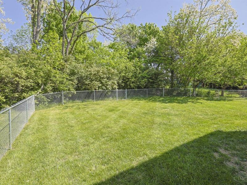 1965 Hunt Road, Reading, OH 45215 Photo 39