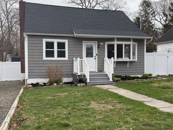 133 Lakeview Drive , Mastic Beach, NY 11951