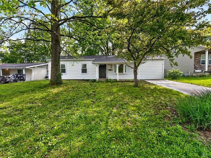 944 Olympia Drive, Mason, OH 45040 Photo 2