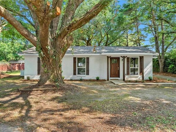 9156 Paula Drive, Semmes, AL 36575
