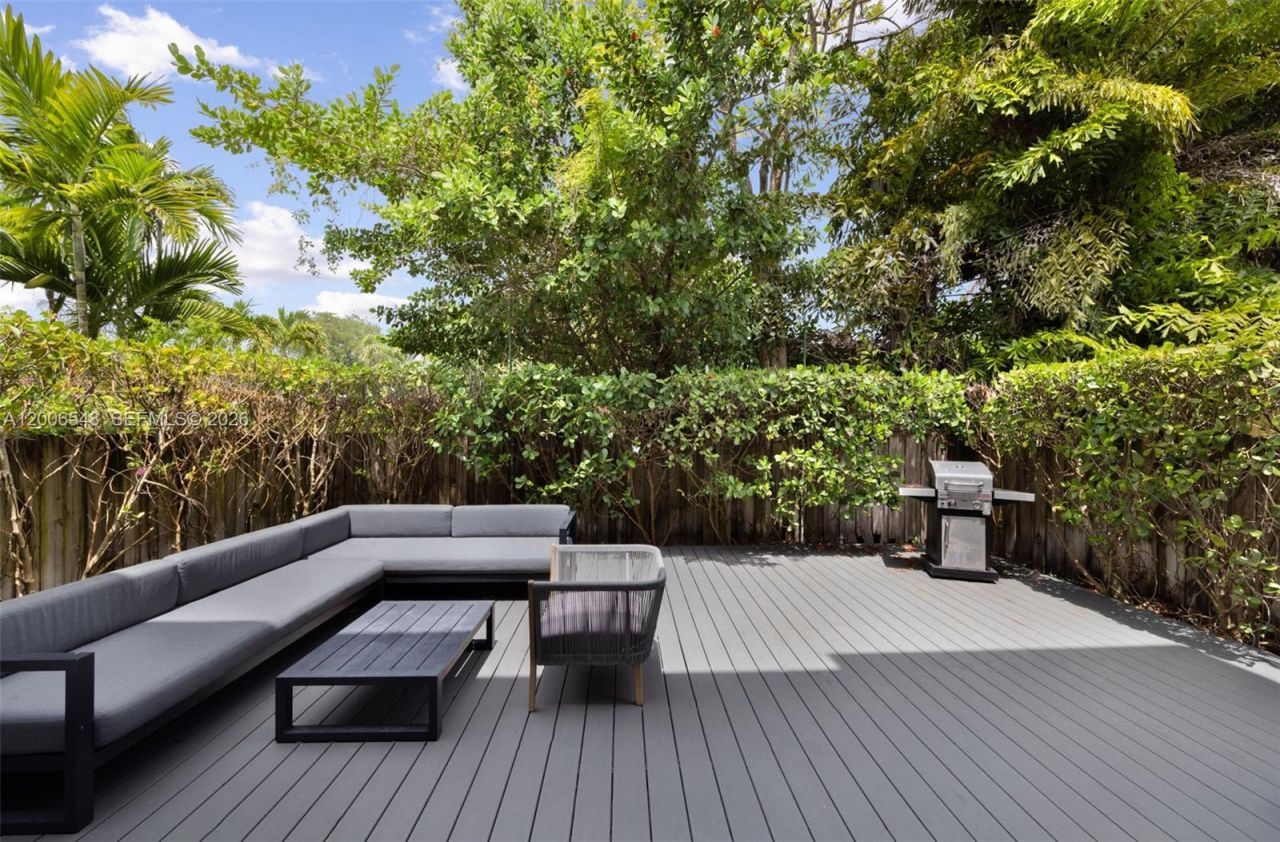 2931 SW 27th Ter , Unit 2931, Miami, FL 33133 Photo