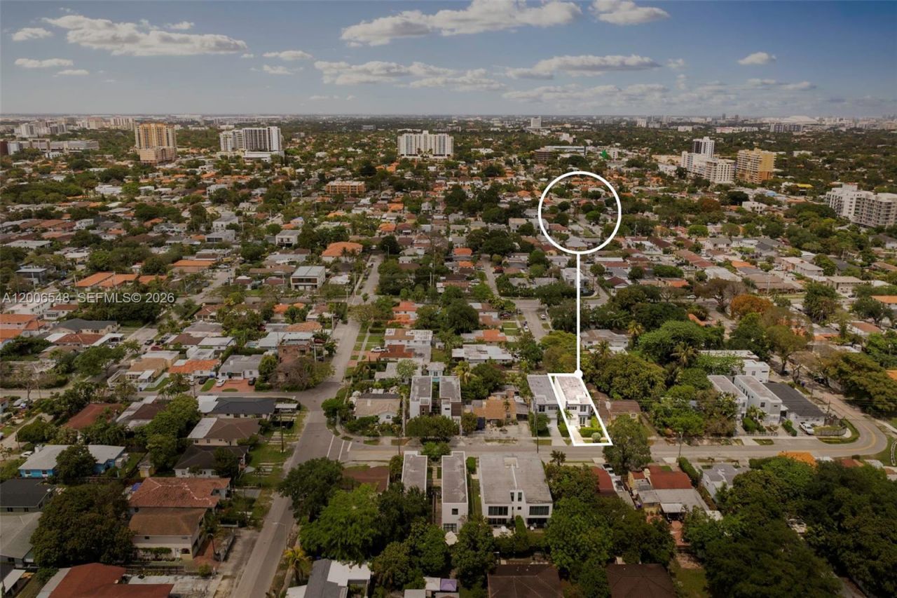 2931 SW 27th Ter , Unit 2931, Miami, FL 33133 Photo