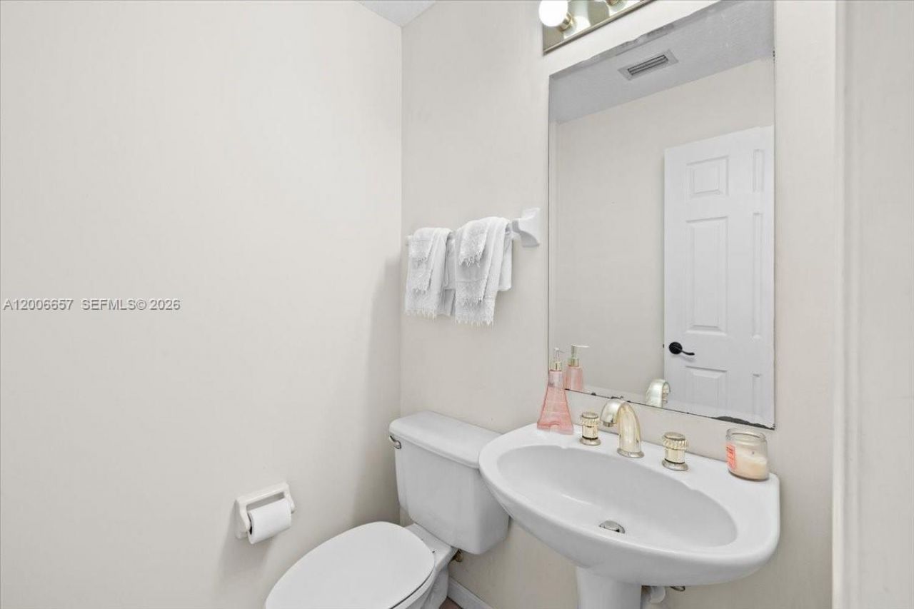 10912 NW 2nd St, Plantation, FL 33324 Photo