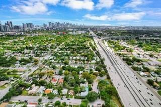 570 NW 48th St , Miami, FL 33127 Photo