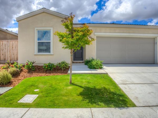 9611 Clear Ridge Way, Shafter, CA 93263