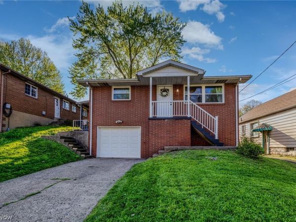 3627 Marland Heights Road , Weirton, WV 26062