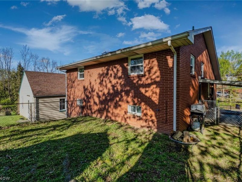 3627 Marland Heights Road, Weirton, WV 26062 Photo 27