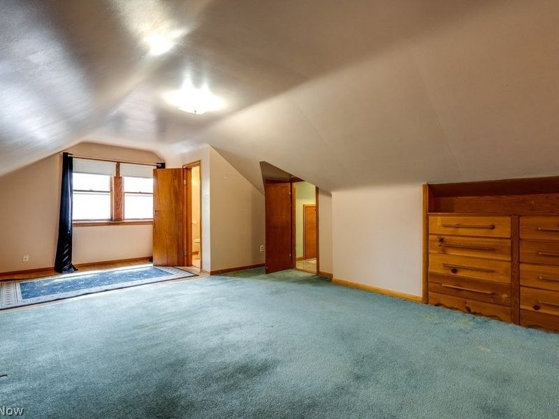 16080 Glenridge Avenue , Middleburg Heights, OH 44130 Photo 20